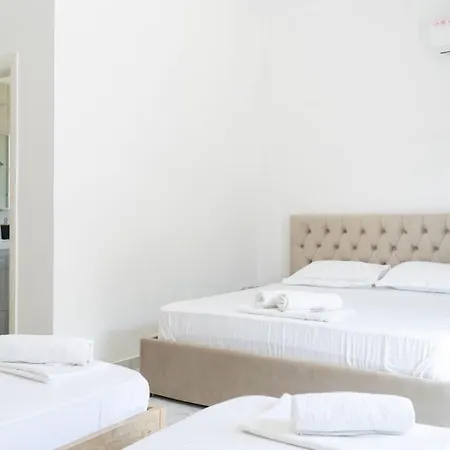 Sunny Side מלון סרנדה