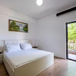 Sunny Side 3*