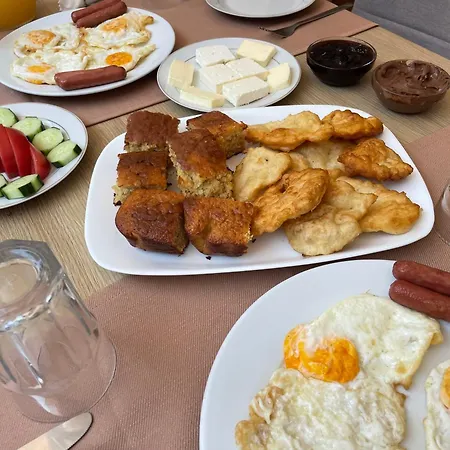 Sunny Side Hotel 3*