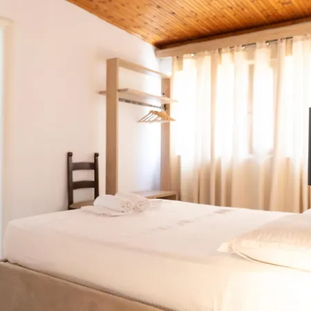 Sunny Side Hotel Sarande