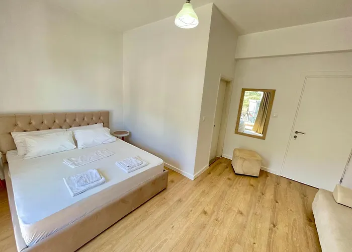 Hotel Sunny Side Sarande