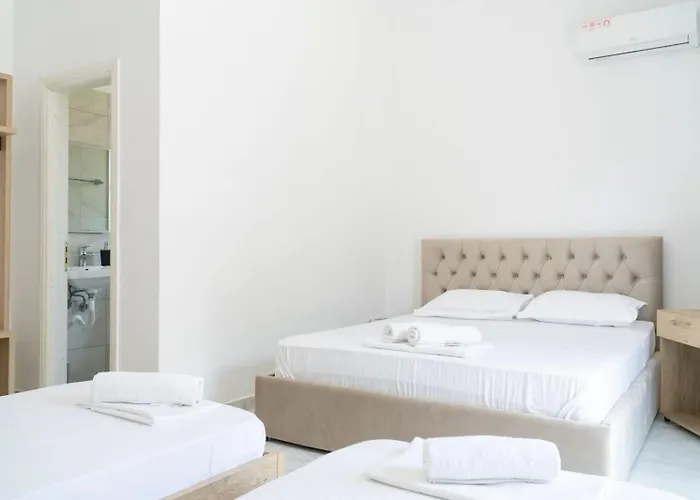 Sunny Side Hotel Sarande